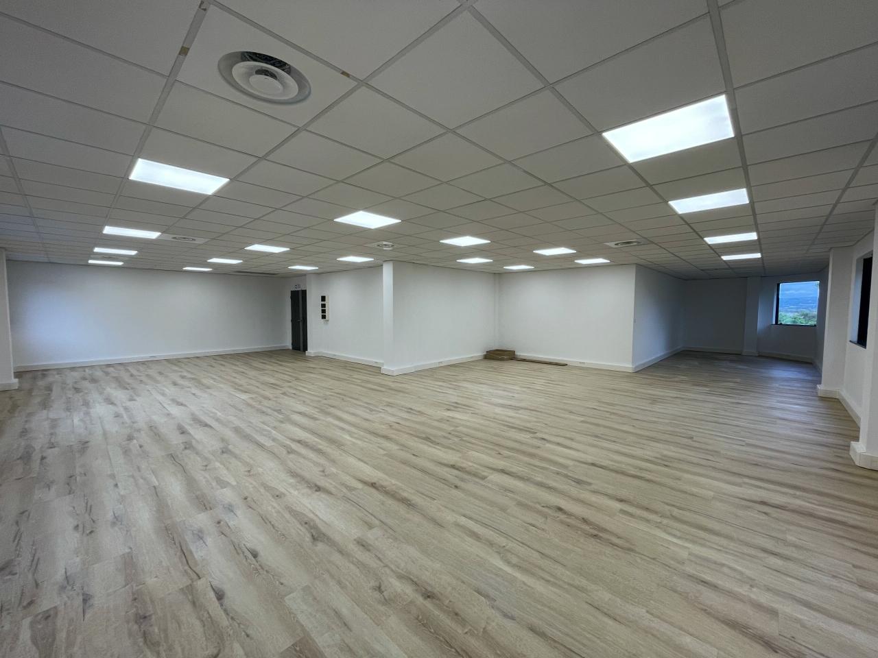 Bureau Aix-en-Provence 160m² Location bureau Aix-en-Provence Bouches-du-Rhône OLBUR2115090 8